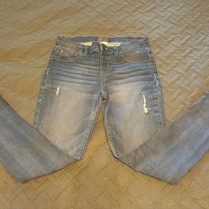 Girls 14 plus mid rise jeggins